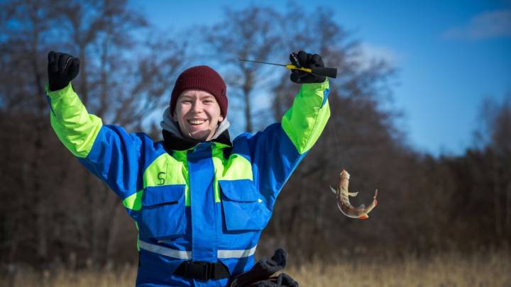 Poika ja ahven - pojken och en abborre